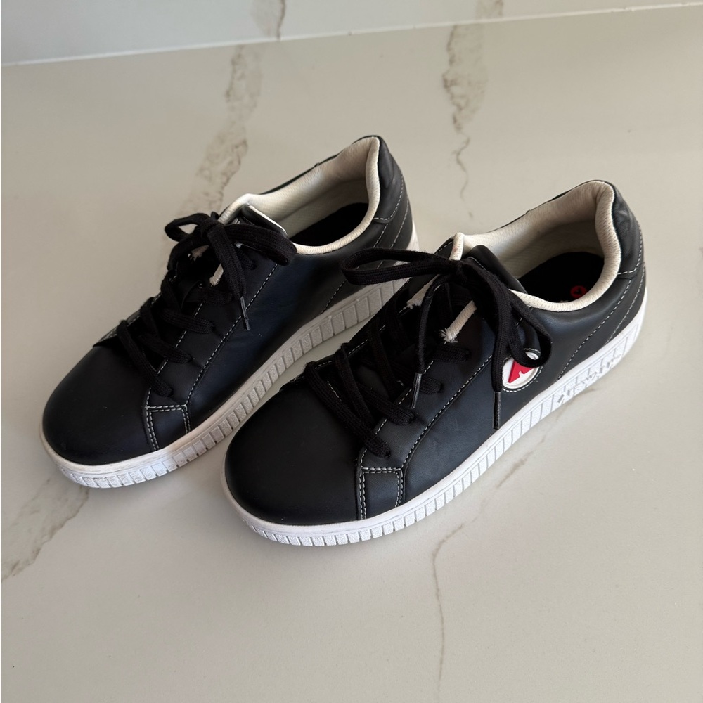 Airwalk Black Leather Sneakers with White Soles Size 7.5